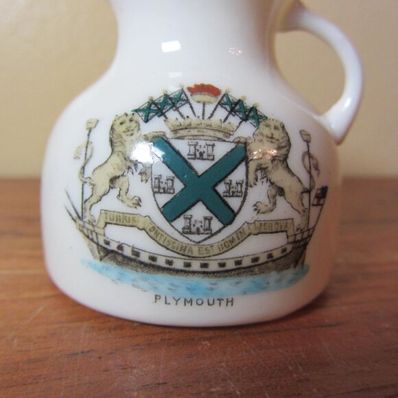 W.H. Goss crested heraldry china vintage Plymouth (GC077 Grace) - Picture 3 of 8
